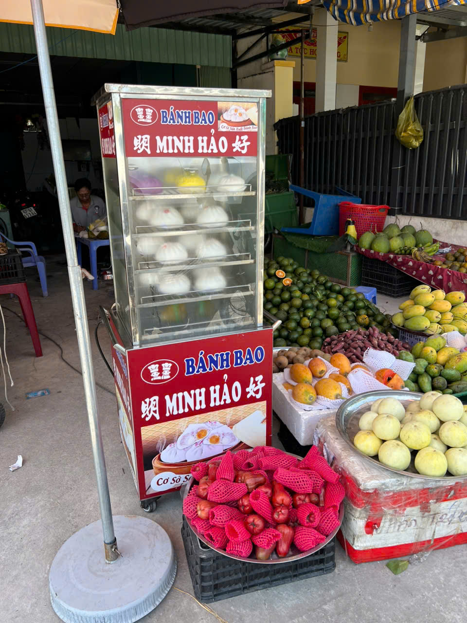 KHẤCH Ở BÌNH DƯƠNG