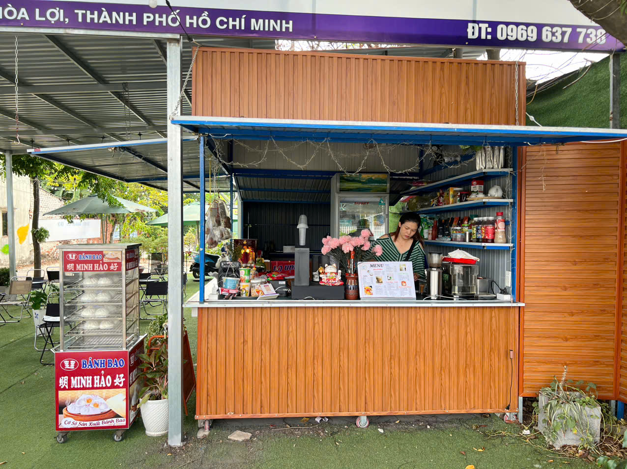KHÁCH Ở BÌNH DƯƠNG